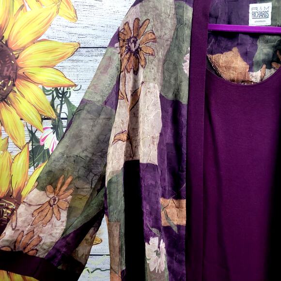 R&M Richards Woman Vintage Sheer Top - Picture 3 of 5